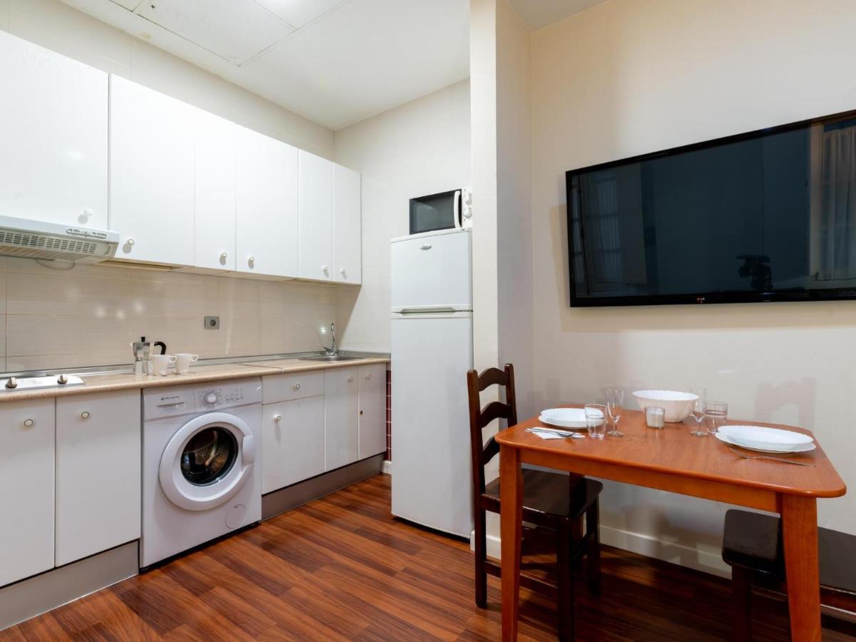 세비야 Holi-Rent Lumbreras 아파트 외부 사진