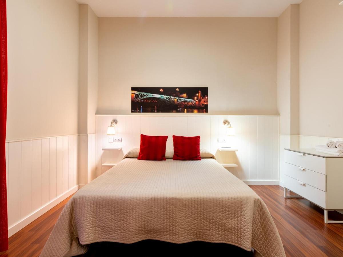 세비야 Holi-Rent Lumbreras 아파트 외부 사진